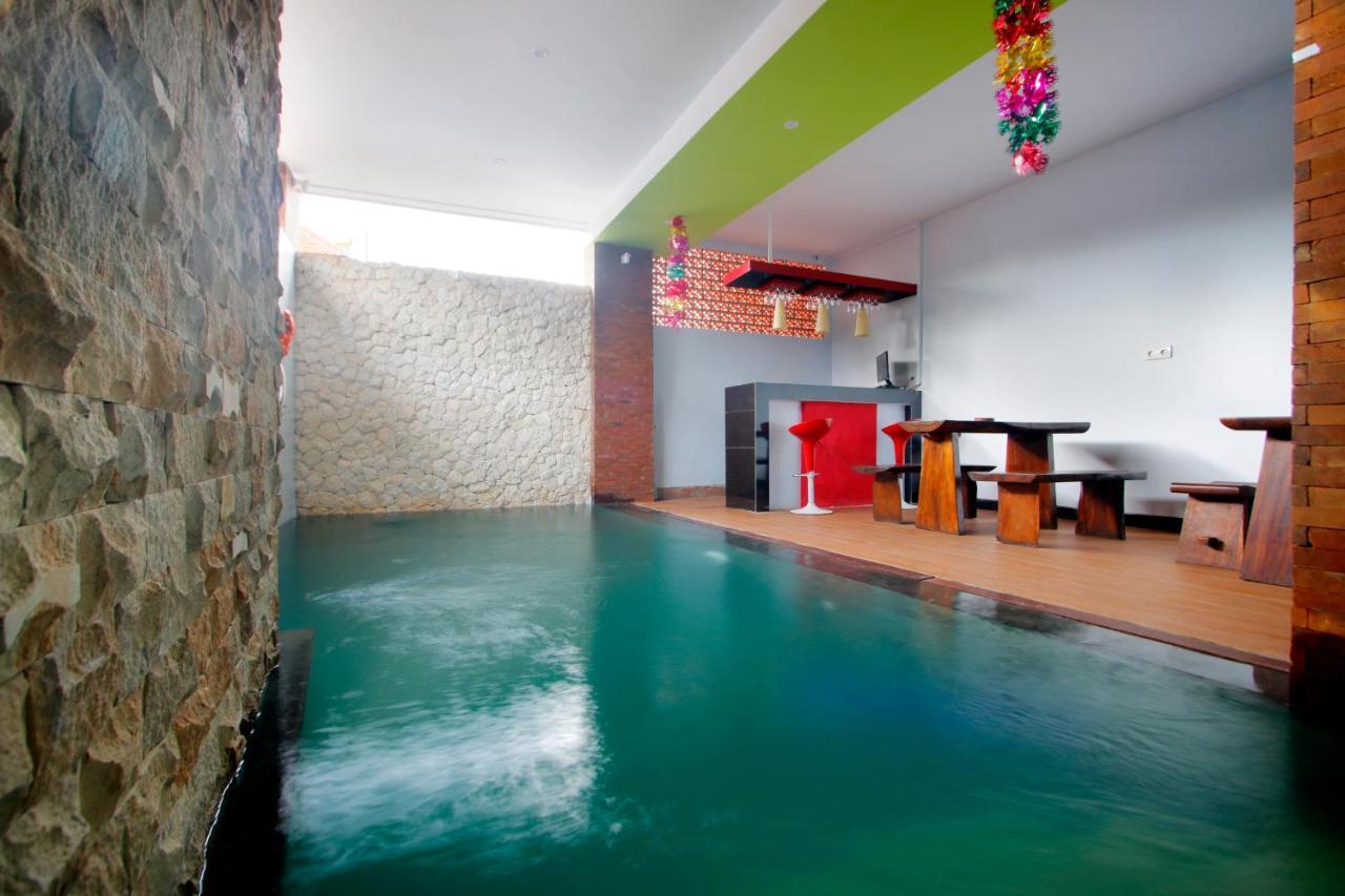 Valomia Guest House Denpasar Kültér fotó